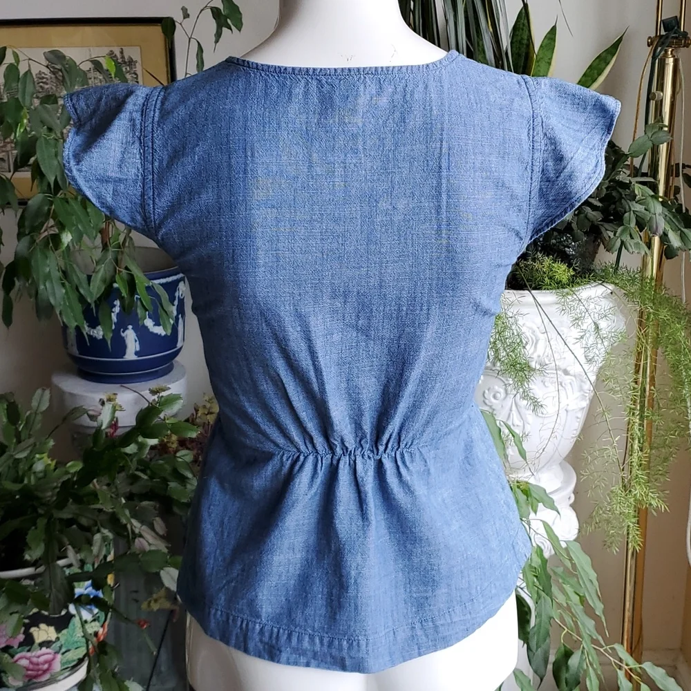 J. By J. Crew Chambray Blue top Size 00